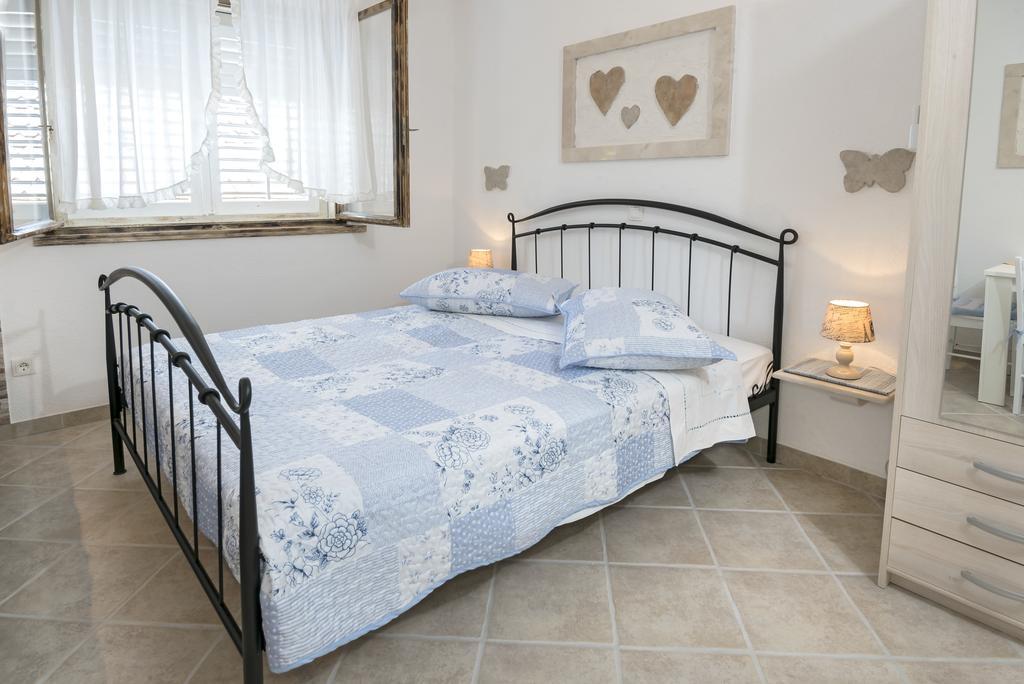 Apartments Крвавица Экстерьер фото