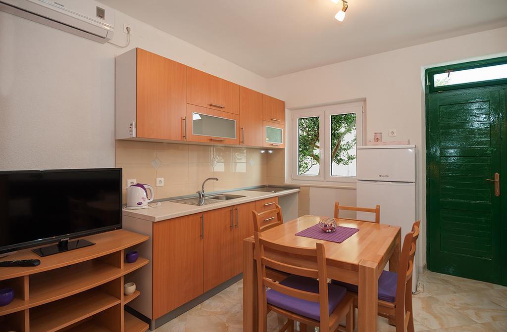 Apartments Крвавица Экстерьер фото